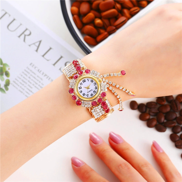 Ladies Bracelet Watch Quartz Watch Personality Wild Watch with Diamonds Pendant