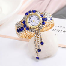 Load image into Gallery viewer, Ladies Bracelet Watch Quartz Watch Personality Wild Watch with Diamonds Pendant