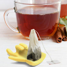 Load image into Gallery viewer, 2pcs Little Finger Shape Tea Heroes Teaspoon Holder ，Random Color Delivery, Teaspoon Holder