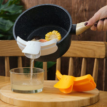 Load image into Gallery viewer, 5 PCS Spill-Proof Kitchenware Pots And Pans Edge Deflector Duckbill Liquid Deflector Spout Pouring Device, Pots And Pans Edge Deflector