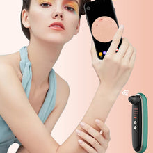 Load image into Gallery viewer, 2046 Visualized Hot Compress Blackhead Suction Device Pore Cleaner and Bubble Export Instrument, White, Green