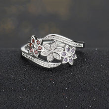 Load image into Gallery viewer, Tricolor Flower Fashion Color Tail Diamond Ring