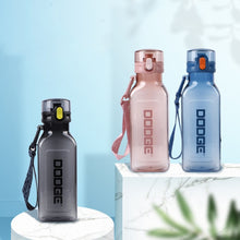 Load image into Gallery viewer, DOOGE Outdoor Travel Sports Water Cup Student Portable Plastic Cup, 700ml