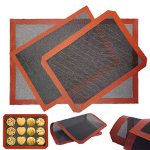 Load image into Gallery viewer, Hollow Non-Stick High Temperature Baking Mat Breathable Glass Fiber Baking Pan Mat, 40x30cm Straight Angle, 12 Lap 40x30cm Cut Angle, 18 Lap 40x30cm Straight Angle, 57x37cm Straight Angle