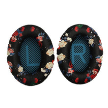 Load image into Gallery viewer, 2 PCS Headset Sponge Cover For BOSE QC15 / QC2 / QC25 / AE2 / AE2i, Print Color + Blue LR, White + Blue LR, Print Color + Black, Black + Black, White + Black, Print Color + Gray, Khaki  + Gray, Coffee  + Gray, White  + Gray, Gray  + Gray               ...