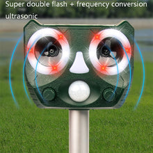 Load image into Gallery viewer, 119A Outdoor Solar Ultrasonic Insect Repellent Animal Repellent, Ultrasonic Insect Repellent