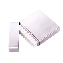 Load image into Gallery viewer, Men Stainless Steel Clamshell Business Cigarette Case, Y-9