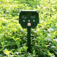 Load image into Gallery viewer, USB Solar Ultrasonic Outdoor Insect Repellent And Mouse Repellent, Insect Repellent