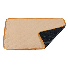 Load image into Gallery viewer, Car Pet Injection Pad Waterproof Pad Cat Dog Sofa Waterproof Diapholic Carpet Water Absorbing Pad, 2 PCS 50x40cm, 60x45cm, 67x50cm, 100x67cm, 100x135cm