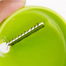 Load image into Gallery viewer, Kitchen Funnel Model Spiral Slicer Vegetable Shred Carrot Cutter, Carrot Cutter(Green), Carrot Cutter(Red)
