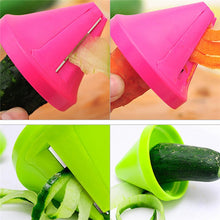 Load image into Gallery viewer, Kitchen Funnel Model Spiral Slicer Vegetable Shred Carrot Cutter, Carrot Cutter(Green), Carrot Cutter(Red)