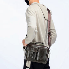 Load image into Gallery viewer, BULL CAPTAIN 036 Men Leather Shoulder Bag Retro First-Layer Cowhide Messenger Bag, Black, Iron Blue, Beige, Brown, Yellow Brown