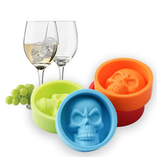 Load image into Gallery viewer, Kitchen Ice Box Food Grade Silicone Skull Ice Lattice Creative Whiskey Ice Ball Ice Mould, Cat Paw Shape(Red), Skull Shape(Blue), Skull ShapeGreen), Skull Shape(Orange)