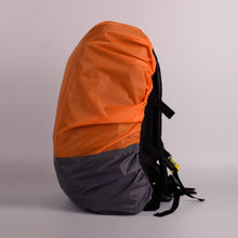 Load image into Gallery viewer, 2 PCS Outdoor Mountaineering Color Matching Luminous Backpack Rain Cover, S 18-30L, M 30-40L, L 45-55L, XL 58-70L