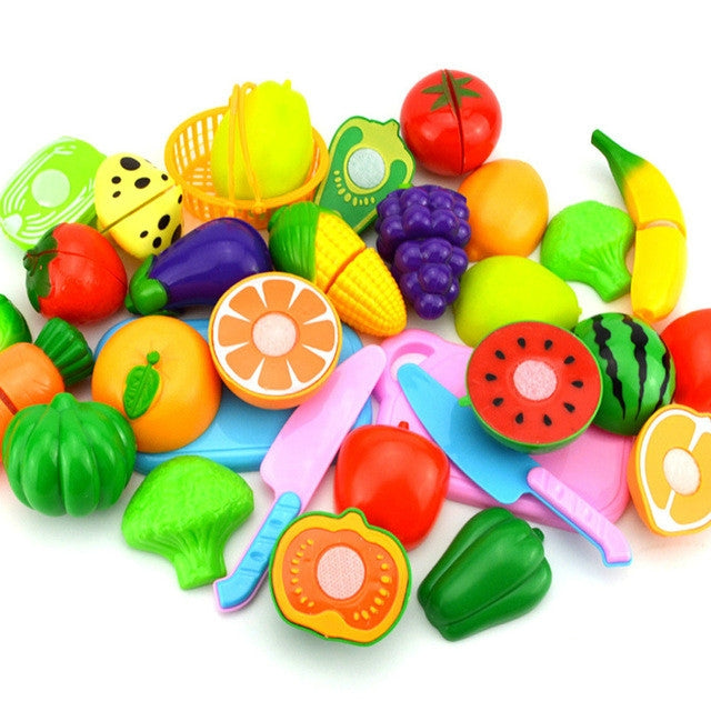 Pretend Play Plastic Food Toy Cutting Fruit Vegetable for Children, Random Color and Style