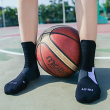 Load image into Gallery viewer, Antibacterial Terry Socks Basketball Socks Men And Women Sports Socks