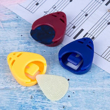 Load image into Gallery viewer, 100 PCS ABS Storage Box for Guitar Pick, Random Color Delivery, Heart-shaped Pick Box, Large Triangular Pick Box