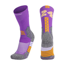 Load image into Gallery viewer, Men Terry Non-Slip Mid-Tube Sports Socks Basketball Socks