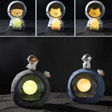 Load image into Gallery viewer, W1153 Resin Planet Night Light Home Decorations, Style:, Silver Star, Bear Astronaut