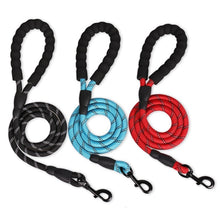 Load image into Gallery viewer, Pet Supplies Reflective Dog Pull Rope, Size:, Length 150cm Thick 1.2cm, Long 150cm Thick 0.8cm, Long 200cm Thick 1.2cm, Long 200cm Thick 0.8cm, Long 300cm Thick 1.2cm, Length 300cm Thick 0.8cm