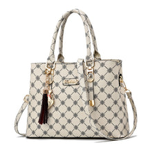 Load image into Gallery viewer, 422 Large Capacity Printing Handbag, Deep Coffee Deep Coffee Print, Bronze Deep Coffee Print, Dark Red Deep Coffee Print, Bronze Rice White Print, Rice White Rice White Print