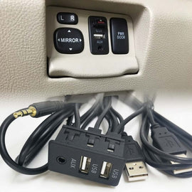 Car Universal Modification Dual USB +AUX Interface Charging Seat, USB+USB+AUX