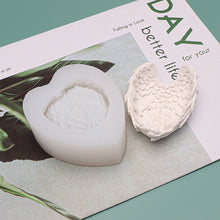 Load image into Gallery viewer, Heart Shaped Angel Wings Silicone Mold Baking Ice Cream Candle Aromatherapy Mold, L, S