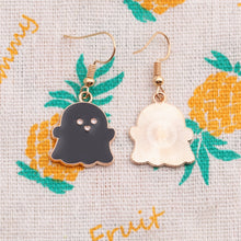 Load image into Gallery viewer, Halloween Jewelry Alloy Ghost Earrings Necklace, Ghost White, Ghost Black