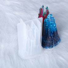 Load image into Gallery viewer, D581 DIY Crystal Drops 3D Castle Silicone Mold, D581