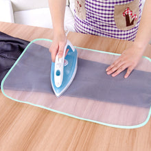 Load image into Gallery viewer, 2pcs High Temperature Steam Iron Insulation Mesh Pad, Random Color Delivery, Size: 40x60cm, 35x50cm, 40x60cm