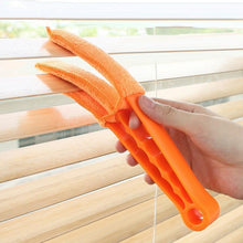 Load image into Gallery viewer, AQ-CS01 Multifunctional Car Beauty Tool Brush Air Outlet Cleaning Brush, Orange, Red, Yellow, Blue, Green, Pink
