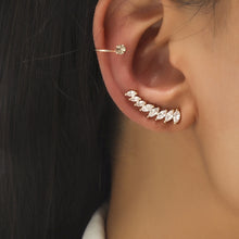 Load image into Gallery viewer, Simple Small Drilling Lug Clip Geometric Zircon Earrings, DZ-523, DZ-522, DZ-521, DZ-520, DZ-519, DZ-518, DZ-517, DZ-516, DZ-515, DZ-514, DZ-513, DZ-512, DZ-510, DZ-509
