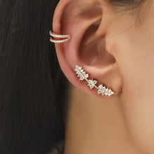 Load image into Gallery viewer, Simple Small Drilling Lug Clip Geometric Zircon Earrings, DZ-523, DZ-522, DZ-521, DZ-520, DZ-519, DZ-518, DZ-517, DZ-516, DZ-515, DZ-514, DZ-513, DZ-512, DZ-510, DZ-509