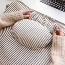 Load image into Gallery viewer, AI-540 72x115cm USB Body Warmer Blanket Office Heater Electric Heating Shawl, 72x115cm Pink Rabbit Stripes, 72x115cm Khaki Elk Stripes, 72x115cm Green, 72x115cm Pink, 72x115cm Gray Cat Stripes