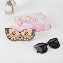Load image into Gallery viewer, Cute Quirky PU Sunglasses Case Portable Glasses Bag with Hanging Buckle