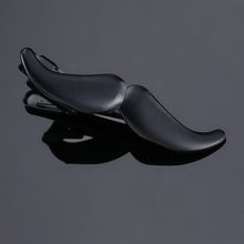 Load image into Gallery viewer, Brass Polished Gum Pattern Business Men Tie Clip, Color: Black Beard