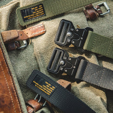 Load image into Gallery viewer, Maden S2001059 Men Retro Casual Weaving Adjustable Belt