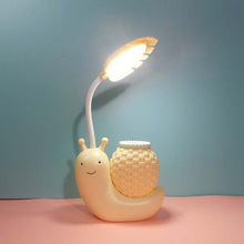 Load image into Gallery viewer, L-0 Cartoon Snail Pen Holder USB Rechargeable LED Soft Eye-Protection Desk Lamp