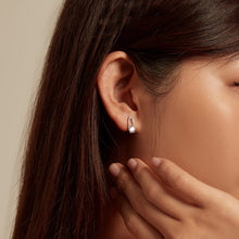 Load image into Gallery viewer, Sterling Silver S925 White Gold Plated Zirconia Hollow Line Earrings, BSE732