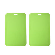 Load image into Gallery viewer, 2pcs Baby Auxiliary Cutting Board Fruit and Vegetable Cutting Plastic Board, 2pcs Pink, 2pcs Blue, 2pcs Green