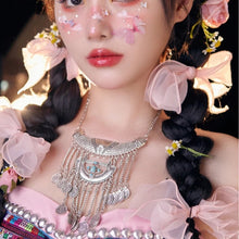 Load image into Gallery viewer, Exaggerated Necklace Tassel Vintage Female Alloy Plated Collarbone Chain, Green, Black, Blue, Black 1, Blue 1, Red, Black 2, Blue 2, Red 1