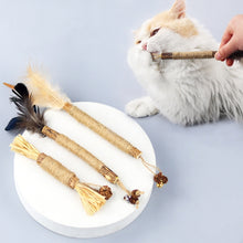 Load image into Gallery viewer, Cat Teething Stick Toy Teeth Cleaning Catnip Teasing Stick, 5pcs Lafite, 5pcs Black Feathers, 5pcs Yellow Feathers