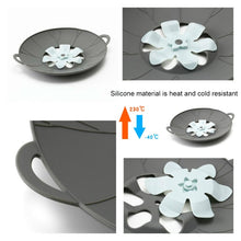 Load image into Gallery viewer, Silicone Flower Spill-proof Pot Lid Rotatable Pot Lid Kitchen Gadget, Size:, 23cm Yellow, 23cm Gray, 29cm Yellow, 29cm Gray