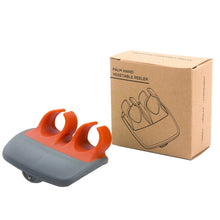Load image into Gallery viewer, Palm Hand Peeler For Potato, Fruit, Kitchen Vegetable Peeler, 2pcs Green, 2pcs Orange