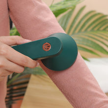Load image into Gallery viewer, USB Rechargeable Household Hair Ball Trimmer Lint Remover