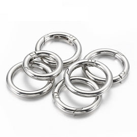 20pcs Zinc Alloy Spring Ring Metal Open Bag Webbing Keychain, 3 Points Silver, 4 Points Silver, 3 Point Black, 1 inch Black, 1 inch Silver, 4 Points Black, Inch 2 Light Gold, Inch 2 Silver, 5 Points Light Gold, 5 Points Black, 5 Points Silver          ...
