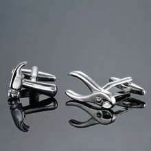 Load image into Gallery viewer, Men Shirts Enamel Lacquered Cufflinks, Color: Silver Horseshoe Iron
