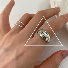 Load image into Gallery viewer, S925 Sterling Silver Vintage Ring Chain Jewelry, J238, J1322, J1493, J3347, J3337, J3085, J3153, J3279, J1771, J1872, J2428, J2429, J1809, J2788, J2651, J2657, J2139, J1997, J2154, J2283, J2285, J1739, J1710, J1716, J1733, J1034, J775, J2665, J2666, J2...
