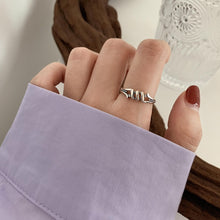 Load image into Gallery viewer, S925 Sterling Silver Vintage Ring Chain Jewelry, J238, J1322, J1493, J3347, J3337, J3085, J3153, J3279, J1771, J1872, J2428, J2429, J1809, J2788, J2651, J2657, J2139, J1997, J2154, J2283, J2285, J1739, J1710, J1716, J1733, J1034, J775, J2665, J2666, J2...