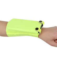 Load image into Gallery viewer, 7 Inch Mobile Phone Outdoor Sports Wrist Bag Elastic Close-fitting Mini Arm Bag